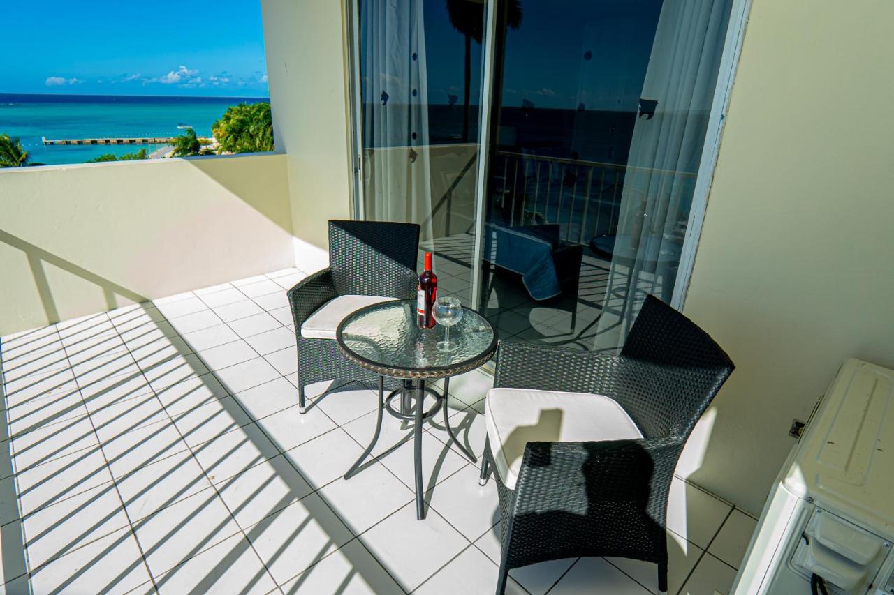 Welcome To Stunning Ocean Views At Studio 503 Montego Bay Luaran gambar