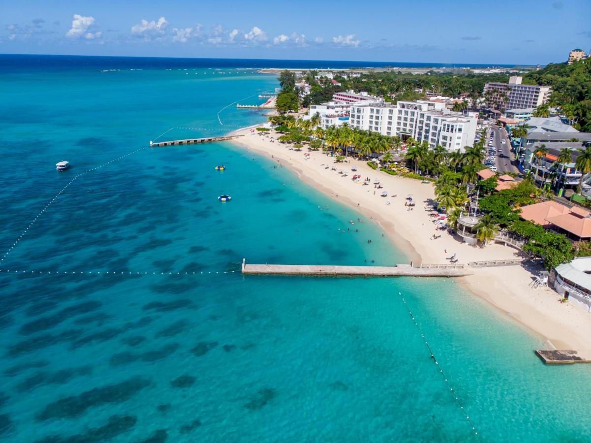 Welcome To Stunning Ocean Views At Studio 503 Montego Bay Luaran gambar